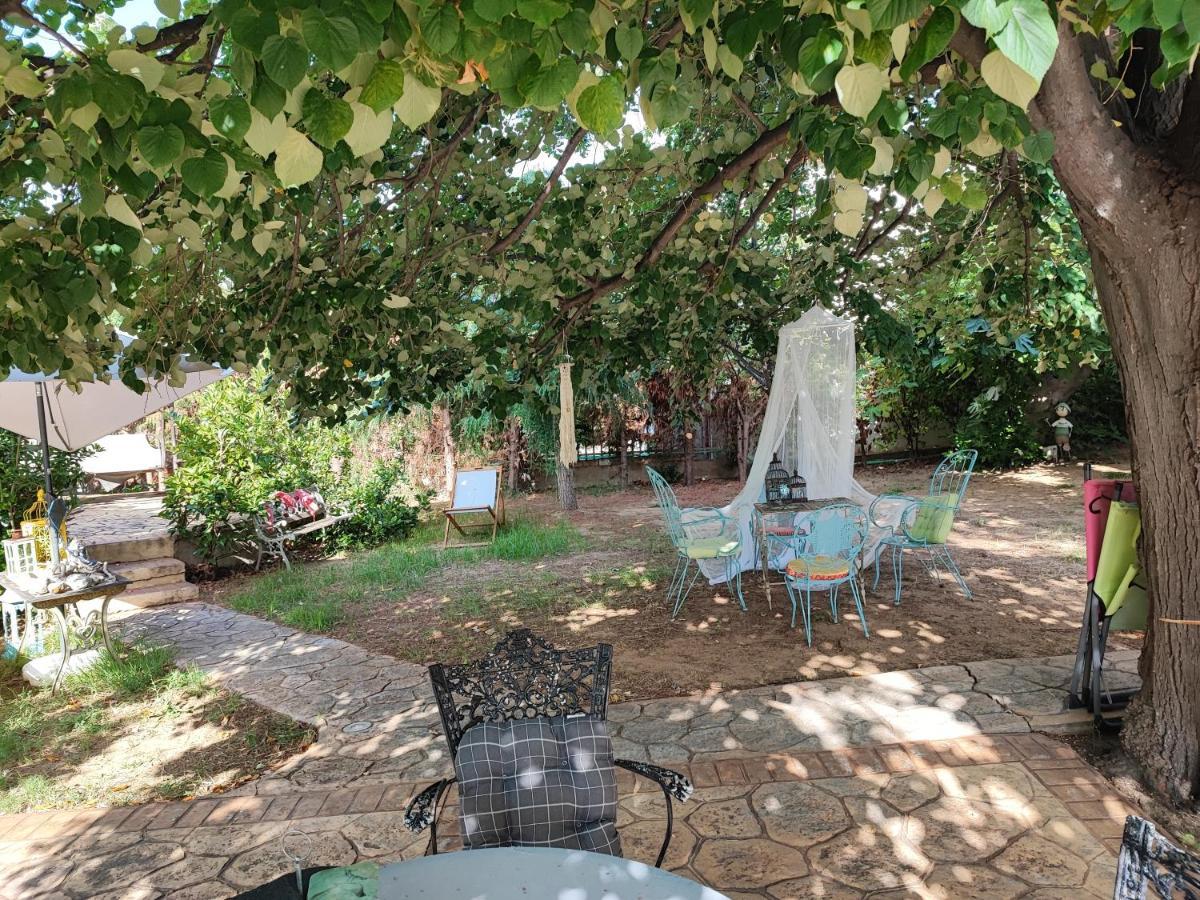 דירות נאה פוטידאה Stone House With Seaview מראה חיצוני תמונה